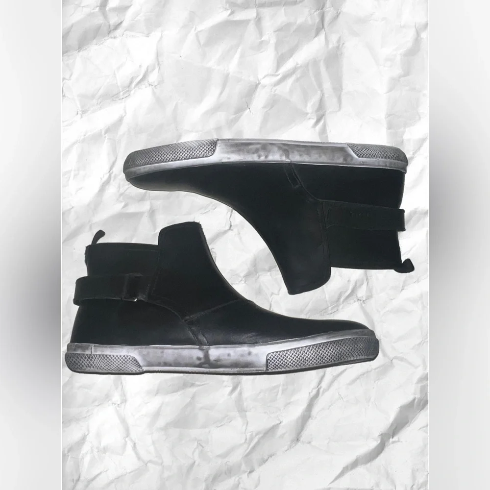 Prada Men's Black Leather Chelsea Boots - Picture 9 of 13